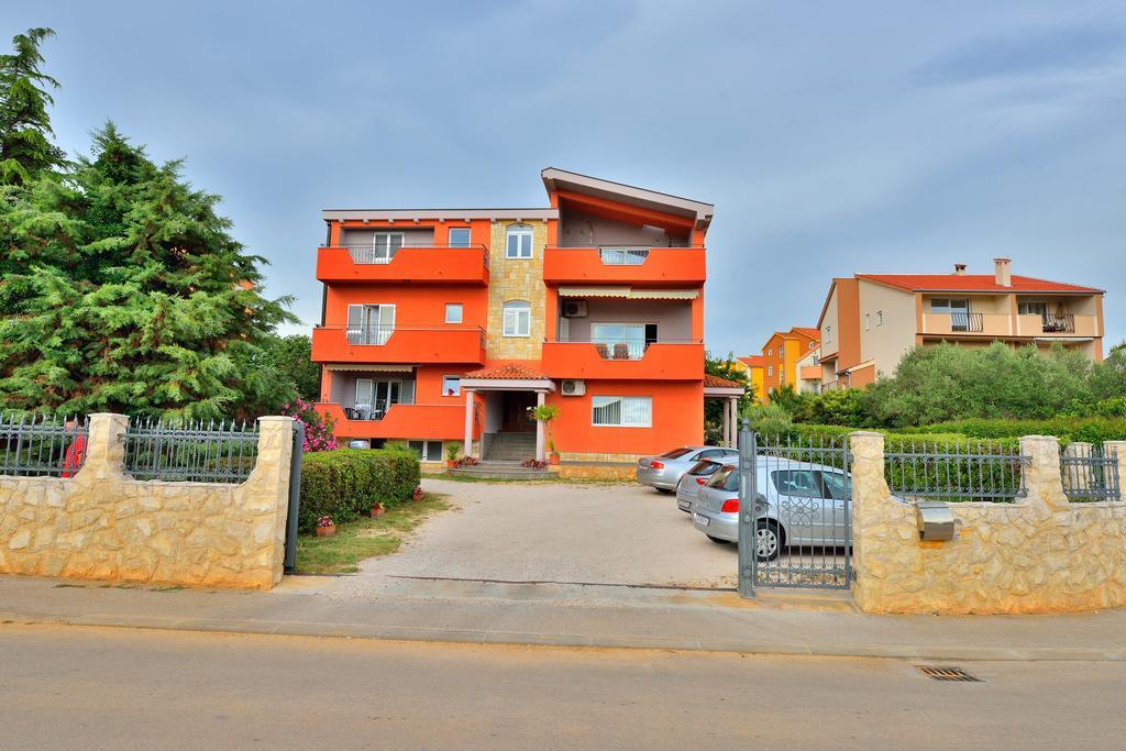 L&L Holiday Apartment Zadar Phòng bức ảnh